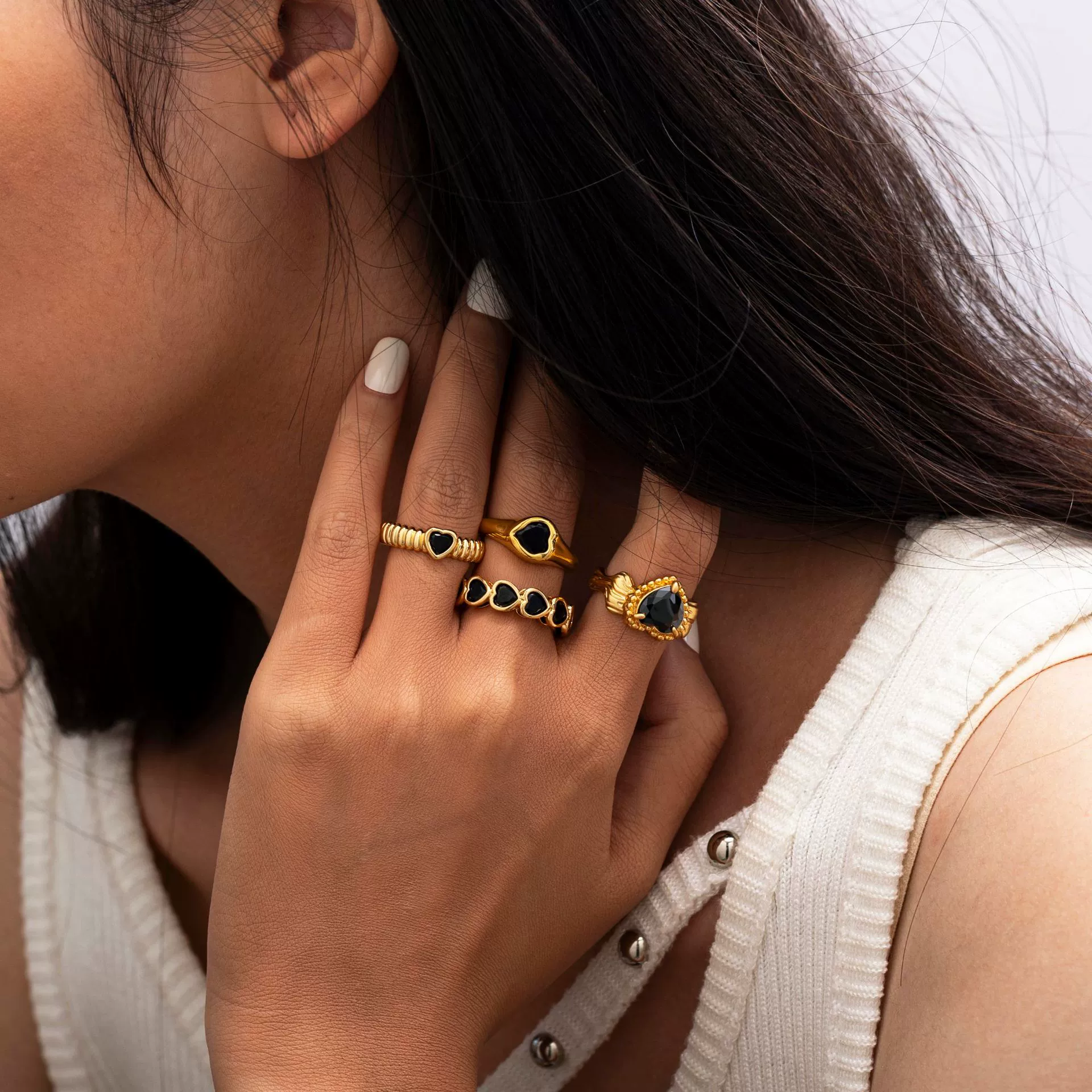 livke black heart french ring 1